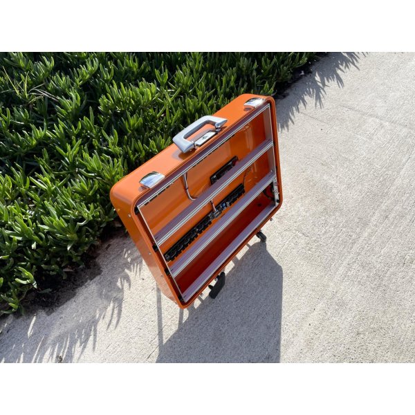 画像10: BPNYC ZERO Halliburton Eurorack Modular Travel Case 9U 96hp "ORANGE" (10)