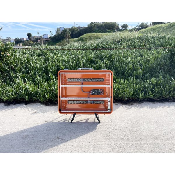 画像2: BPNYC ZERO Halliburton Eurorack Modular Travel Case 9U 96hp "ORANGE" (2)