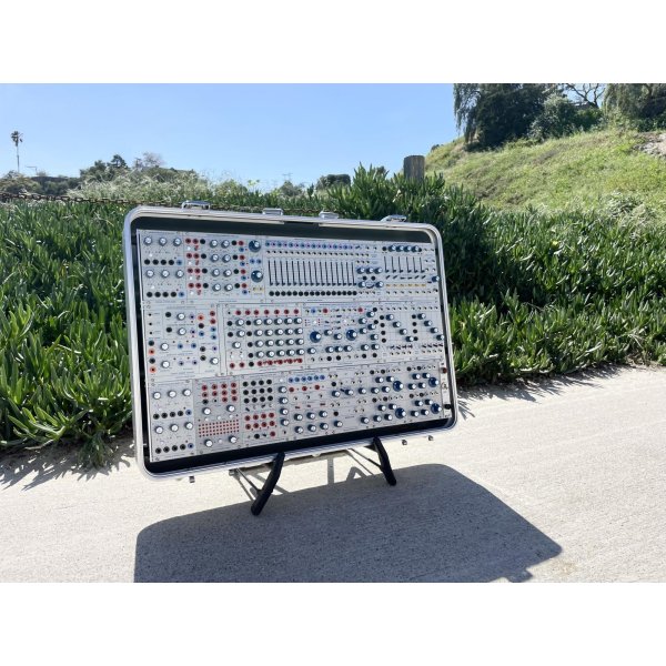 画像4: Buchla Tiptop 200t series with BPNYC ZERO Halliburton Eurorack Modular Travel Case NOS SILVER 122hp 9U (4)