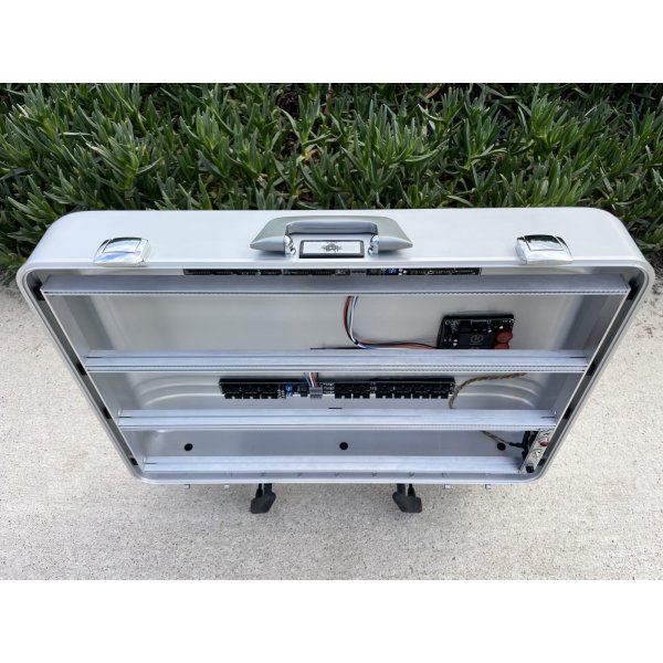 画像6: BPNYC ZERO Halliburton Eurorack Modular Travel Case NOS SILVER 3x122hp 9U (6)