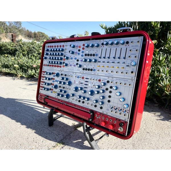 画像4: Buchla Tiptop 200t series with BPNYC ZERO Halliburton Eurorack Modular Travel Case 7U "REDRUM" (4)