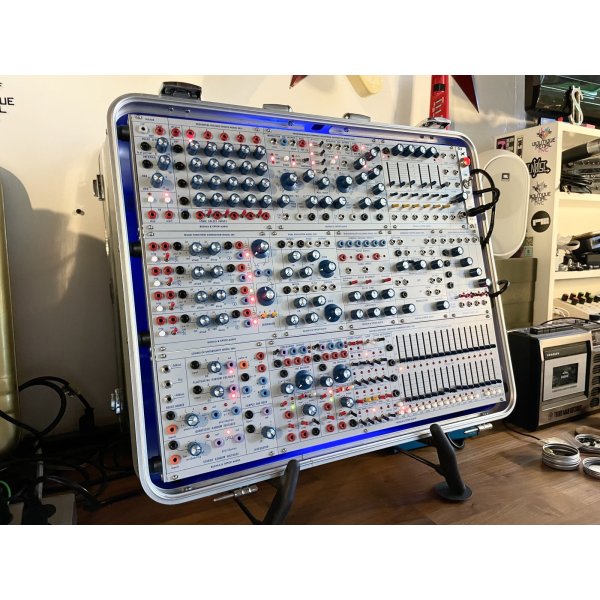 画像2: Buchla Tiptop 200t series with BPNYC ZERO Halliburton Eurorack Modular Travel Case 9U #4 (2)